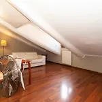 San Salvario Apt With Balcony